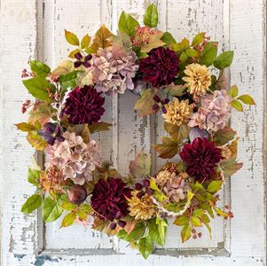 Old Flower Market Botanical Wreath